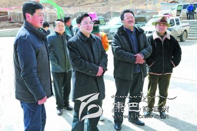 “胡昌升：把基层党组织建设成为坚强战斗堡垒