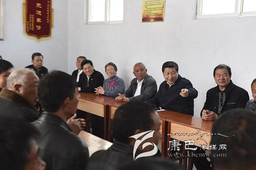 “习近平:要把焦裕禄精神作为镜子照照自己