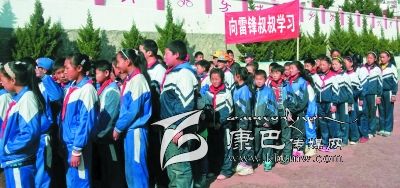 我州各级团队组织广泛开展“学雷锋月”系列活动