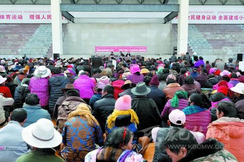 十九大精神润心田——州委群众宣讲团在基层宣讲掠影
